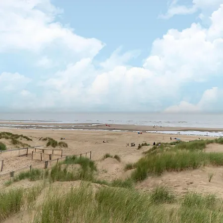 בקתה In Near Sandy Beaches דה האן