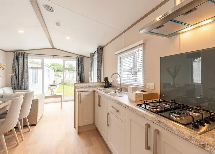 In Near Sandy Beaches Chalet